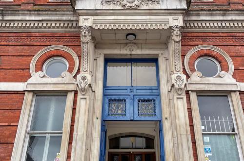 Creative Office Desks in Architectural Studio – Belsize Park, London NW3