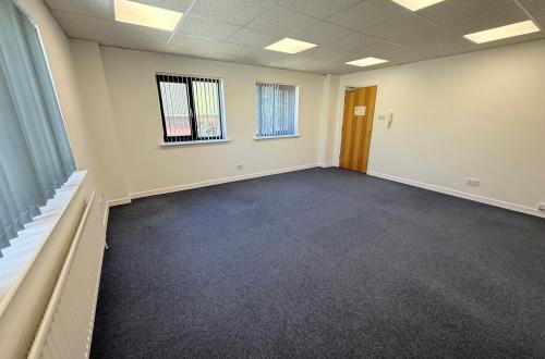 Office8 (1)