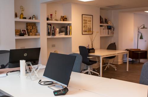 Office Space In A Shared Building Located Near Farringdon & King's Cross - Available Part Time/Full Time