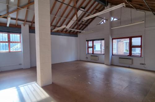 Architectural Practice with up to 4 desks to rent in W10