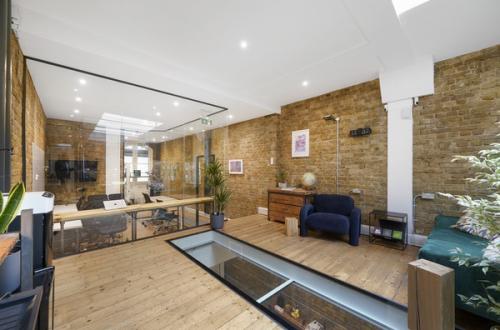 Curated office space meets members club meets home