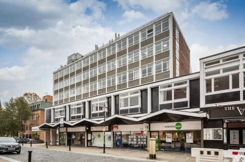 Spacious Workspaces to Rent in Secure Building – Bolton BL1 1HL