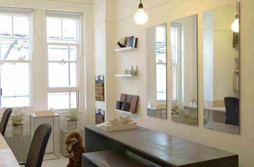 Desk Space / Small Office