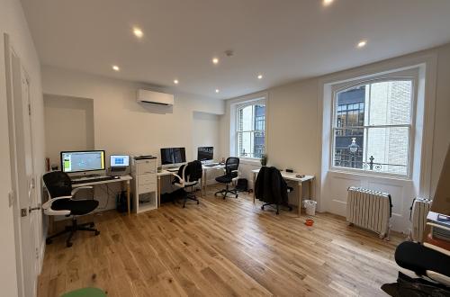 Desks available in creative office in the very centre of London