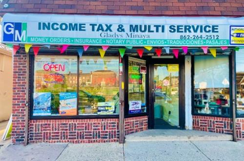 Looking to share space in storefront office