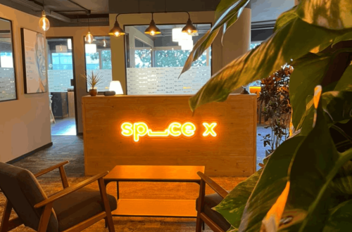 Cozy workspace in Zénith Sidi Maarouf, Casablanca