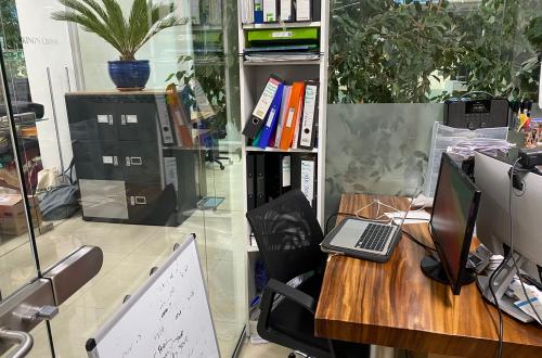 Camden- 2 desk Spaces in modern co working office