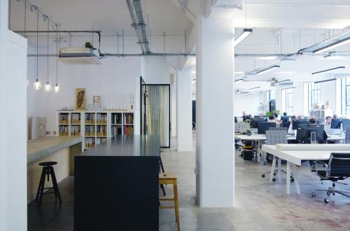Spacious, light and bright workplace, with a large outside terrace to share near Old Street