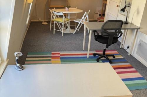 Affordable, self-contained office space in the “quietly chic” yet very well connected, Ewell Village (KT17)