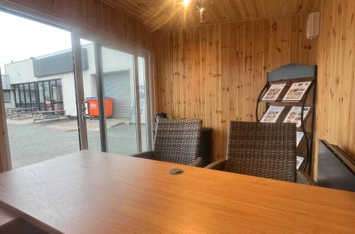 b9175a17-81fc-4c44-a2ed-55d6a3e6d6f7