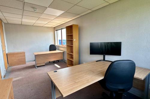 Private Office Spaces in Bolton above Storage Facility